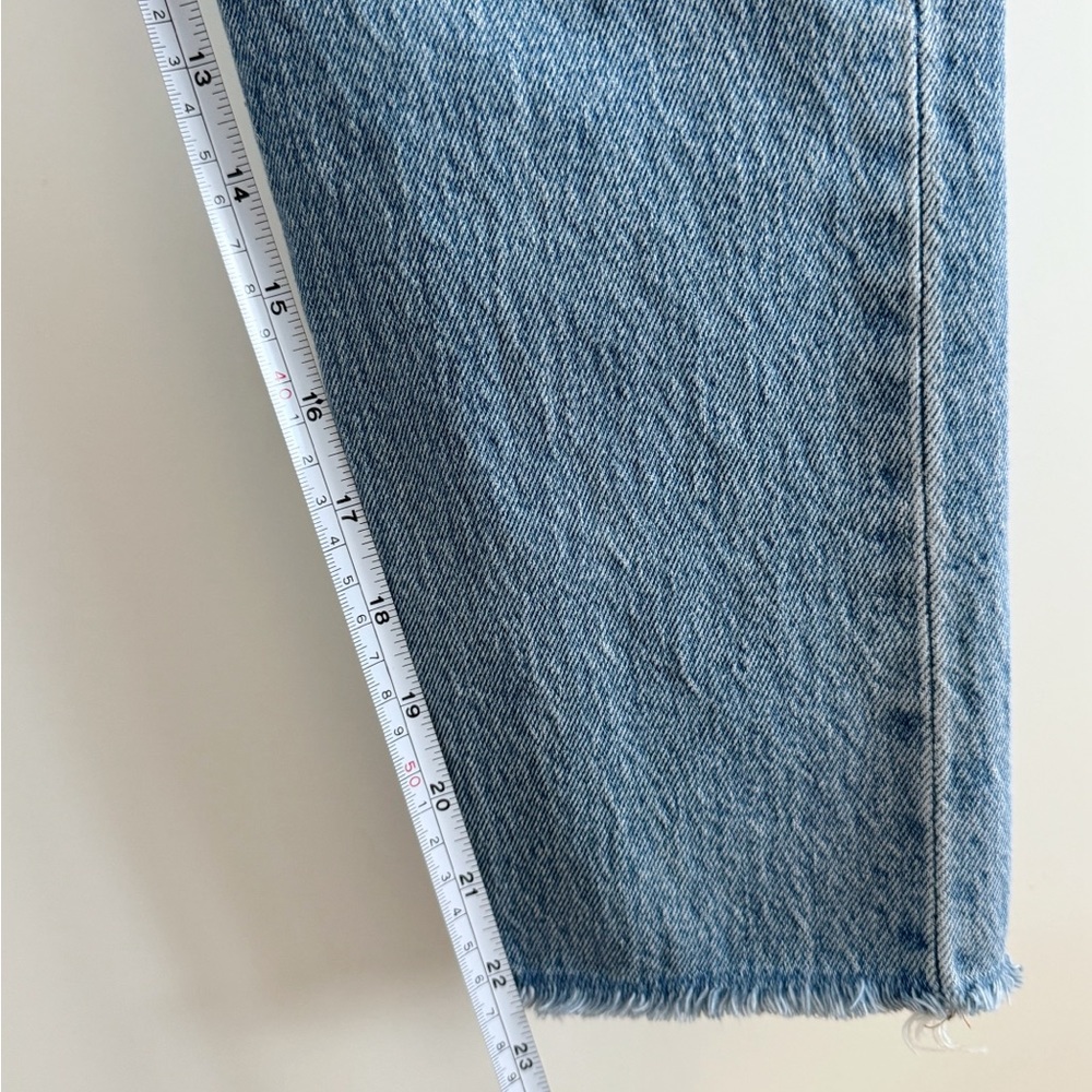 SOLD Levi 501 Skinny Cropped Light/Medium Wash Jeans 24 - Picture 4 of 7